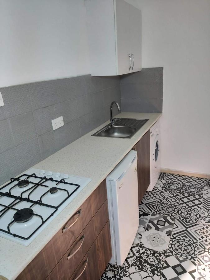 Compact Home Nicosie Extérieur photo